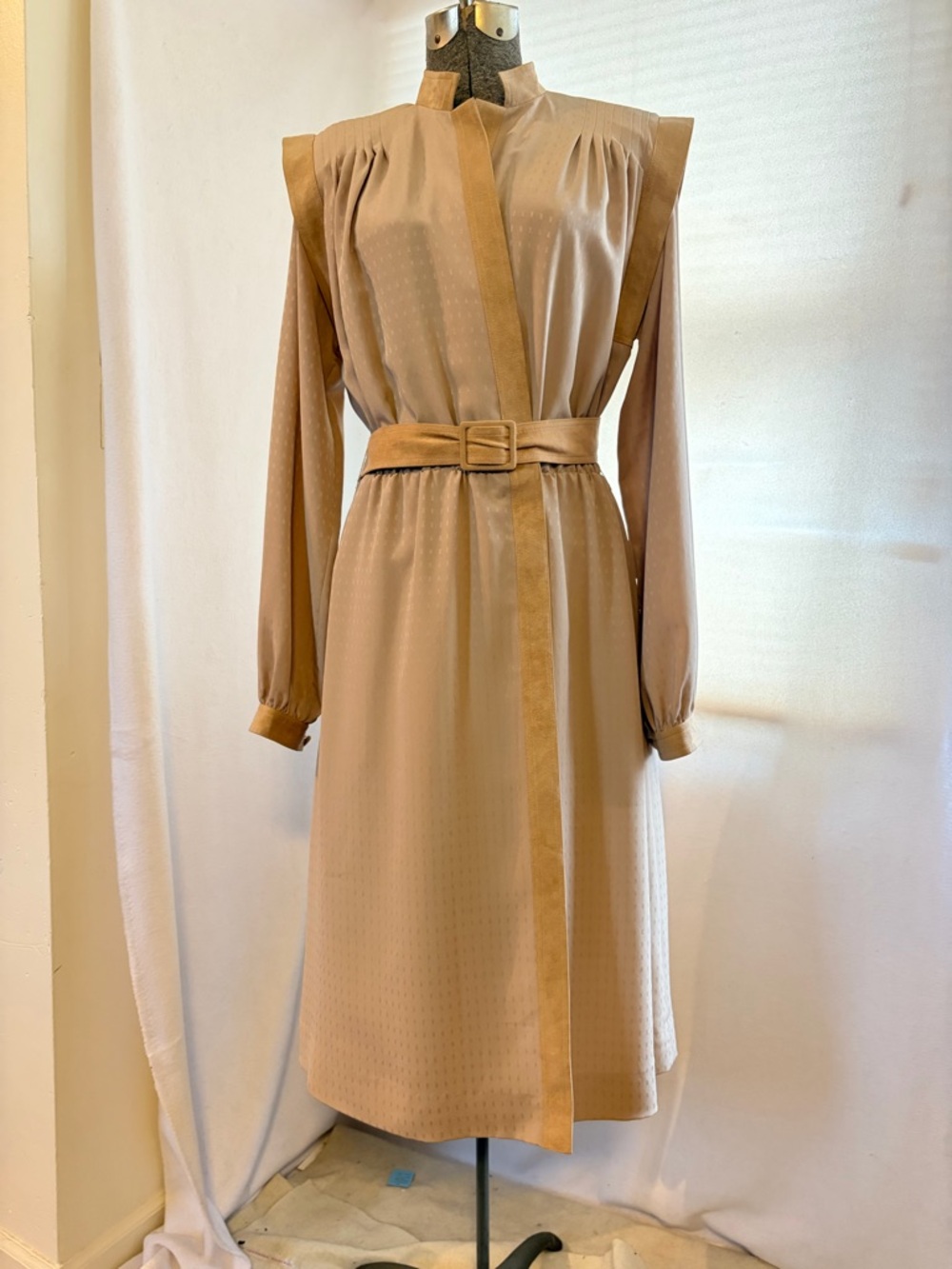 Vtg Lilli Ann 70s dress
